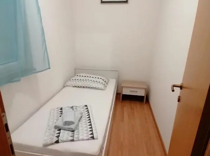 Apartmenthaus Viktoria شقة