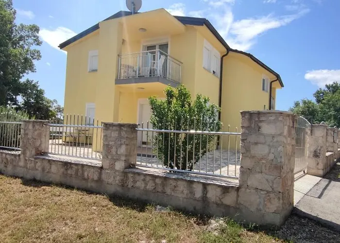 Apartmenthaus Viktoria * Šegotići